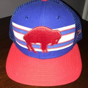 9FIFTY Buffalo Bills Throwback Trucker Hat